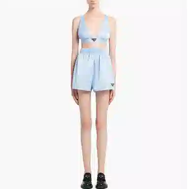 PRADA SS22 V