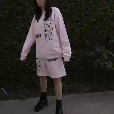 Drew House FW21 Theodore Sketch Sweatshort Pale Pink logo Logo