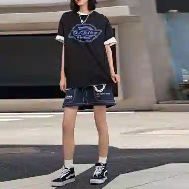 Dickies T