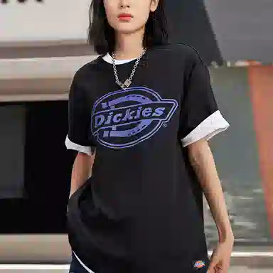 Dickies T
