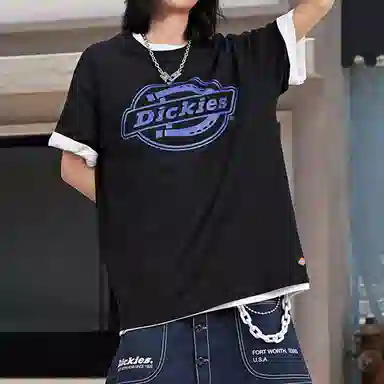 Dickies T