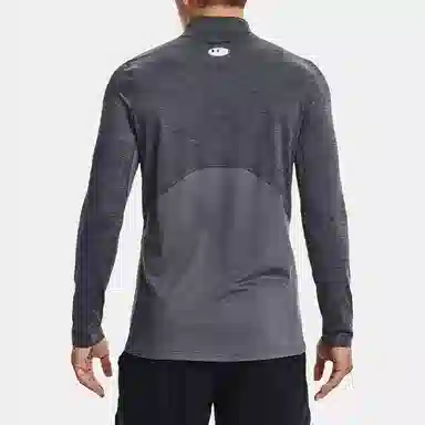 Under Armour T