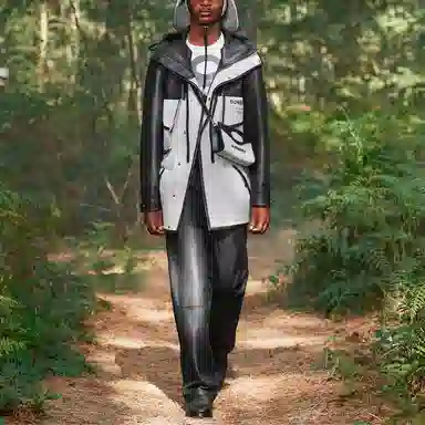 Burberry SS21 T