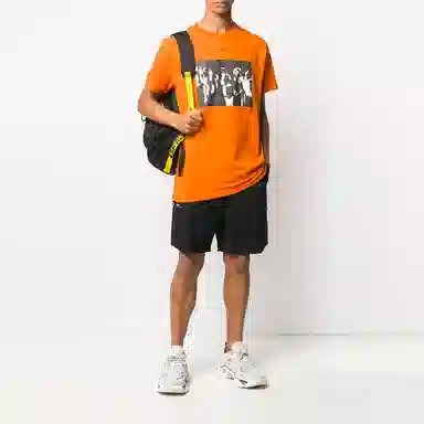 OFF-WHITE T