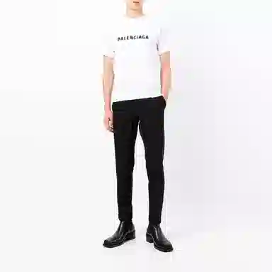 Balenciaga FW21 Blurry LogoT