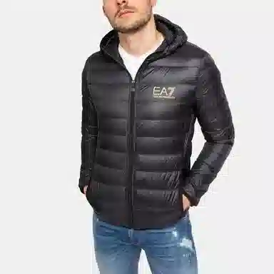 EMPORIO ARMANI EA7 Logo