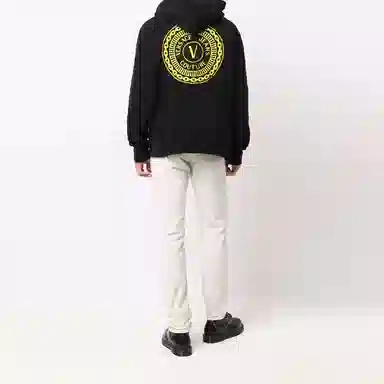 VERSACE JEANS COUTURE Logo