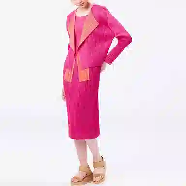 PLEATS PLEASE ISSEY MIYAKE SS22