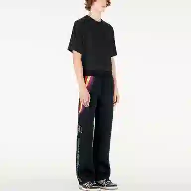 LOUIS VUITTON LV Logo