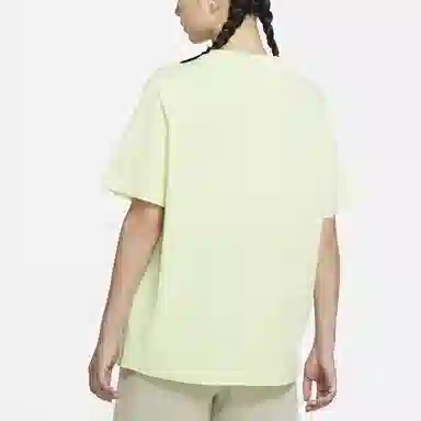 Nike Sportswear Essential T