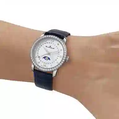 BLANCPAIN WOMEN 30 33.2mm 6126-4628-55B