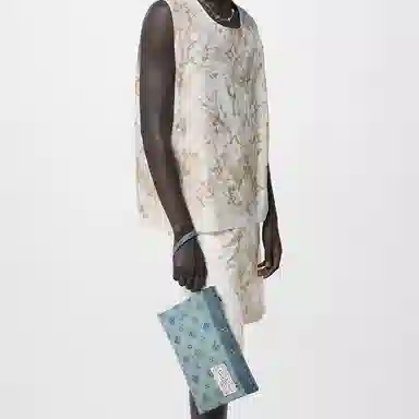 LOUIS VUITTON Pochette To-Go