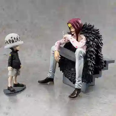 MegaHouse pop limited edition 17cm12.5cm