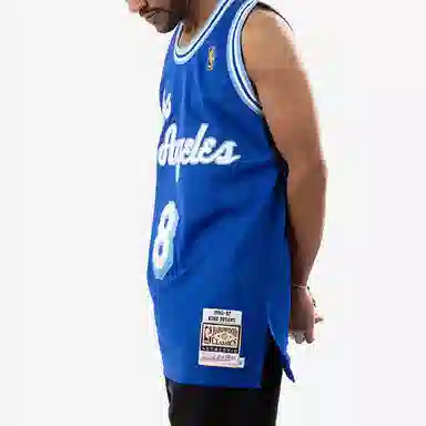 Mitchell Ness NBA AU 1996-97 61 8