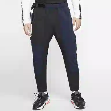 Nike Sportswear Tech Pack