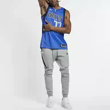 Nike NBA Jersey Luka Doncic Mavericks 77 Blue