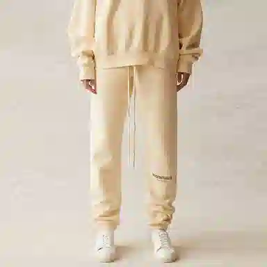 Fear of God Essentials SS21 Sweatpant ButtercreamCream