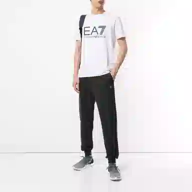 EMPORIO ARMANI EA7 Logo