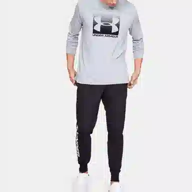 Under Armour logo T