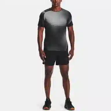 Under Armour T