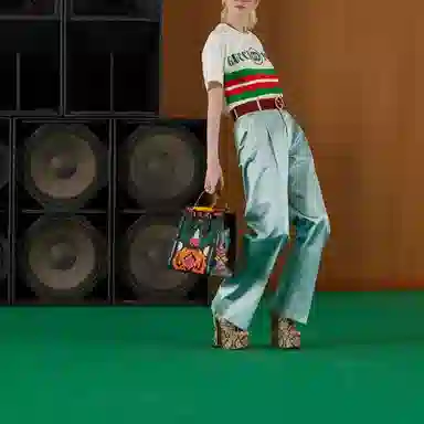 GUCCI 1921 LogoT
