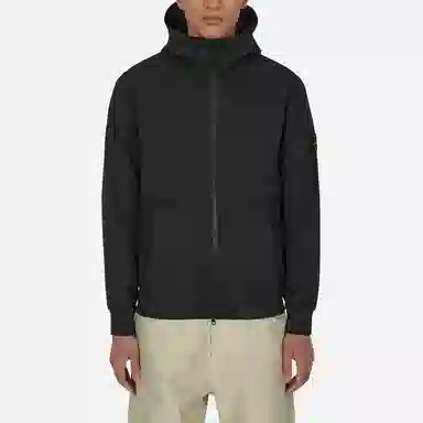 STONE ISLAND LIGHT SOFT SHELL-R
