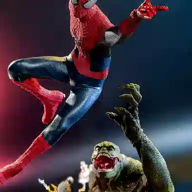 Hot Toys Spider-Man Amazing 2 Action Figure