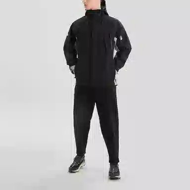 THE NORTH FACE SS22