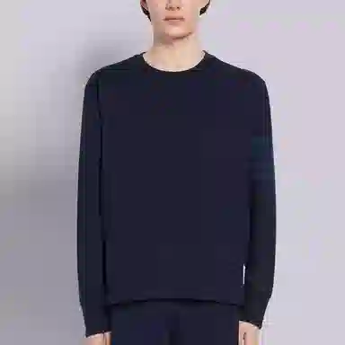 THOM BROWNE T