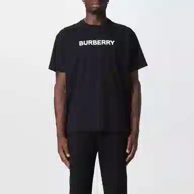 Burberry SS22 LogoT