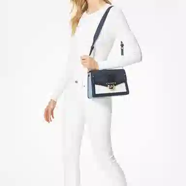 MICHAEL KORS MK Jessie Logo