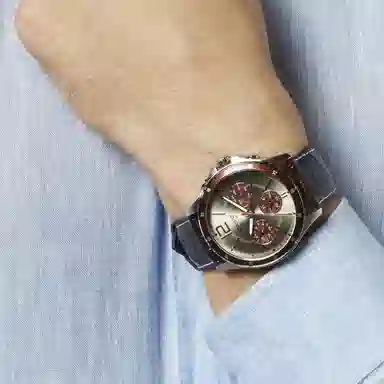 Casio MTP-1374L-7A1V