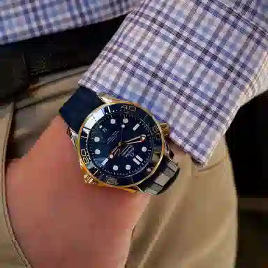 OMEGA 42mm 210.22.42.20.03.001