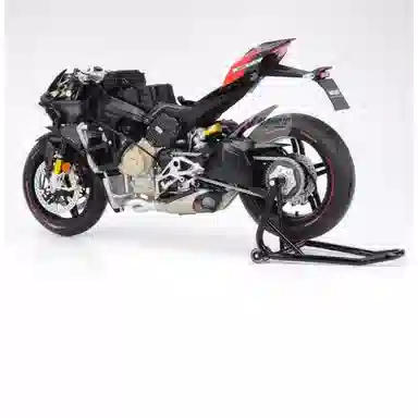 112 Superleggera V4 17.6cm