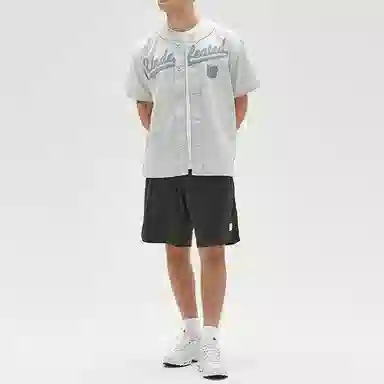 UNDEFEATED FW23 LogoT