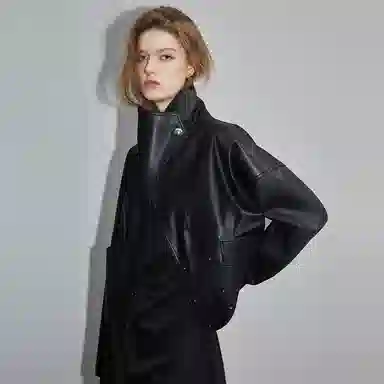 ELLE