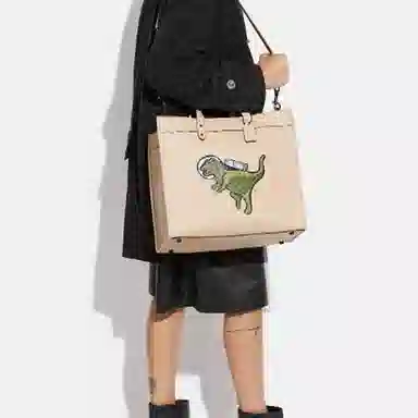 COACH Field Tote 40 Tote