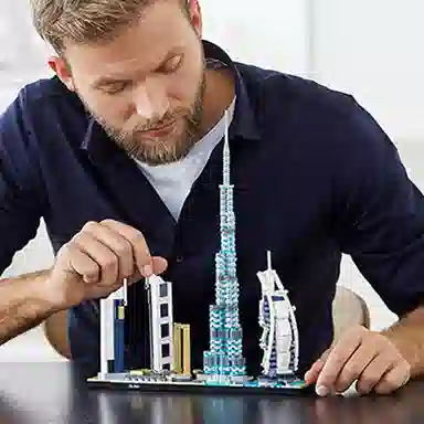 LEGO Architecture Dubai Skyline 21052