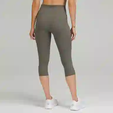 lululemon Fast and Free Nulux Logof18"