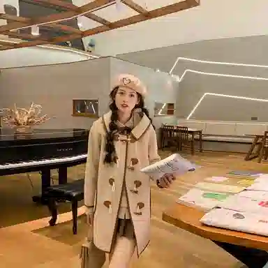 小镇姗姗 学院风马甲衬衫百褶套装 女款