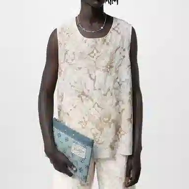 LOUIS VUITTON Pochette To-Go