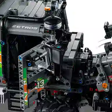 LEGO 4x4 Zetros 42129