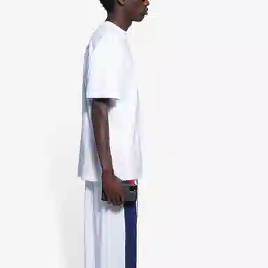 Balenciaga SS21 T