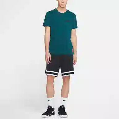 Nike Dri-FIT Kyrie Logo