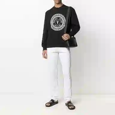 VERSACE JEANS COUTURE Logo