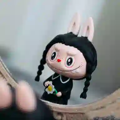 POP MART LABUBU Love Me Limited Edition