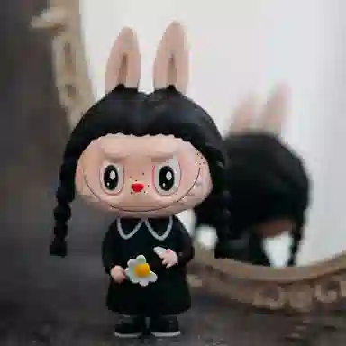 POP MART LABUBU Love Me Limited Edition