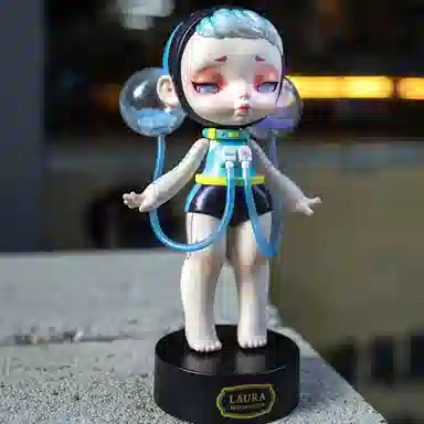 TOYCITY LAURA 14cm