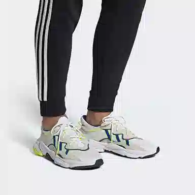 adidas Ozweego