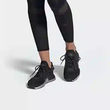 adidas originals NMD_R1 V2